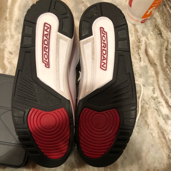 Nike Jordan’s - Picture 3 of 5